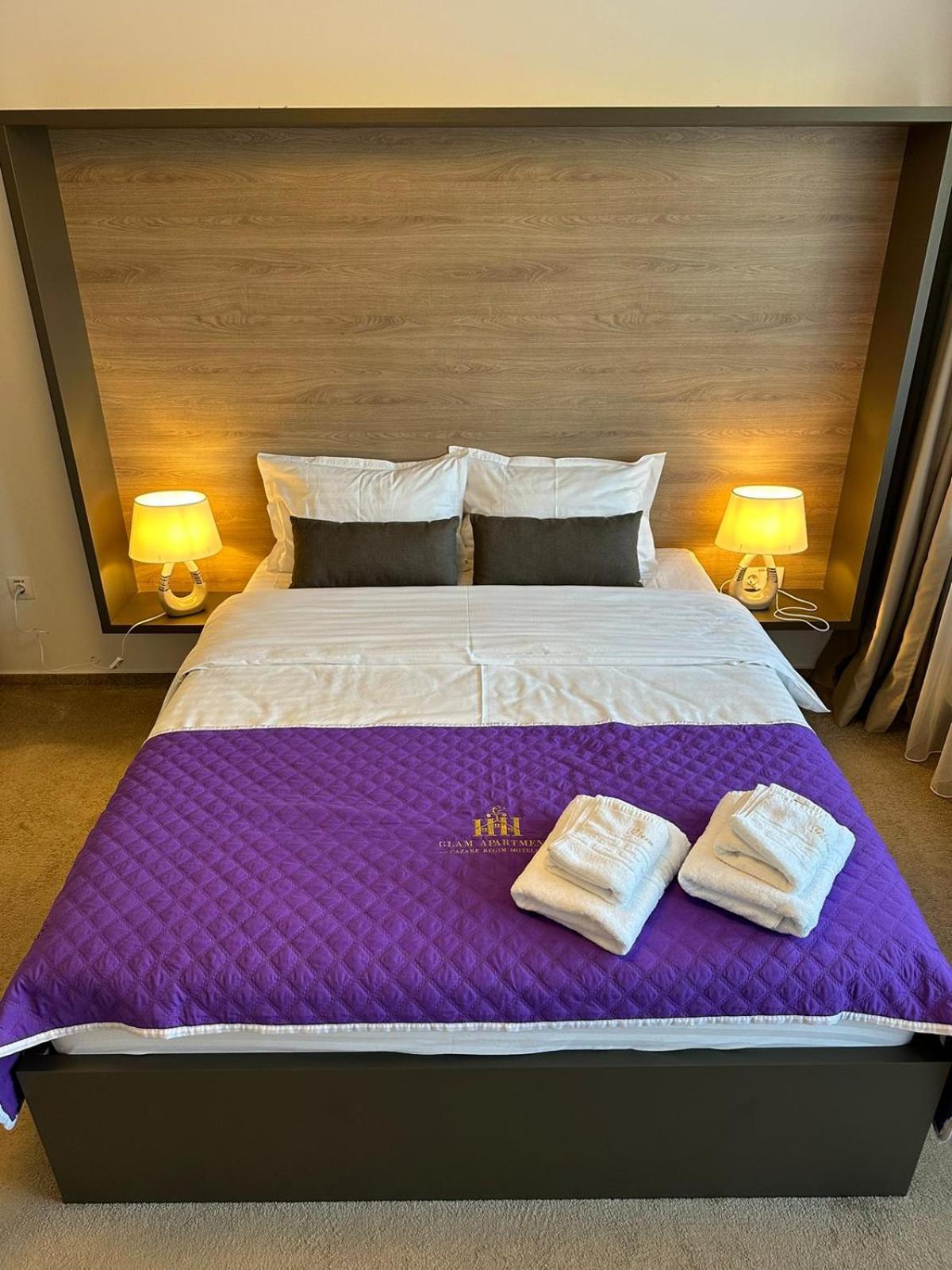 Luxury Glam Apartments & Studios Near Coresi Mall Braşov Eksteriør billede